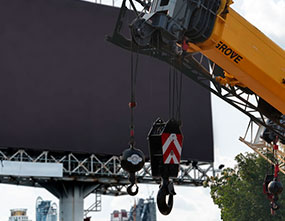 Montajes de publicidad a gran altura